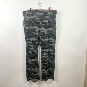Duluth Trading Co. Sweatpants High Rise Straight Leg Pull On Black/Gray Camo XL